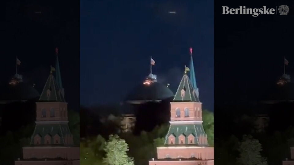 Горит крыша Кремля. Беспилотник над Кремлем. Кремль горит. Видео взрыва над Кремлем.
