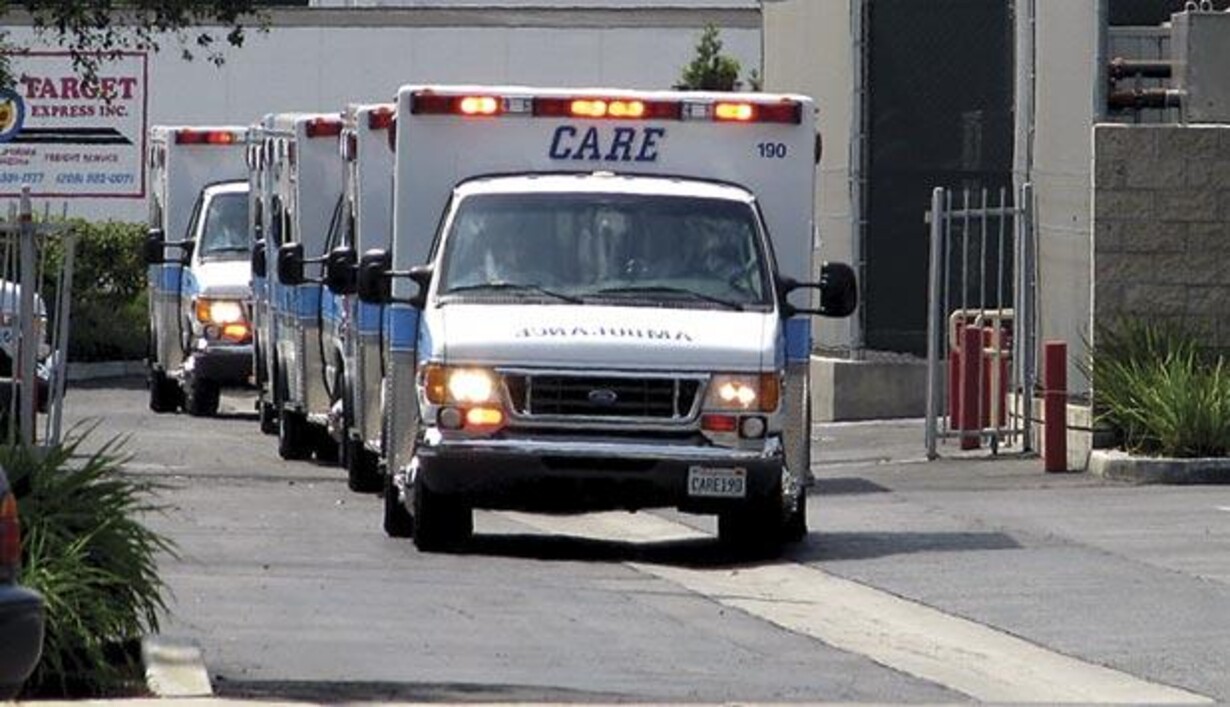 Situation Vask vinduer Ristede Falck vil køre ambulancer i USA