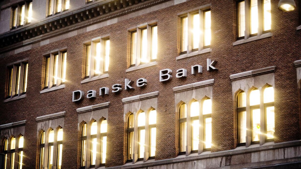 Danske bank. Банки Финляндии. Банки фасад. Szwecja - danske Bank.