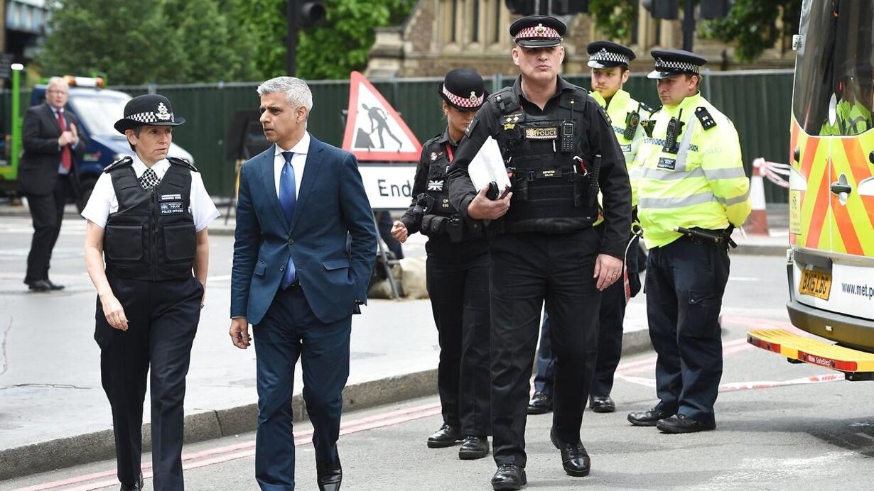 London-politi i akut mangel på efterforskere - vil hive folk helt uden politierfaring