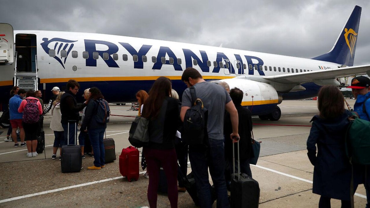 abstrakt dynamisk Udtale Så skete det: Nu skal du betale for din håndbagage hos Ryanair